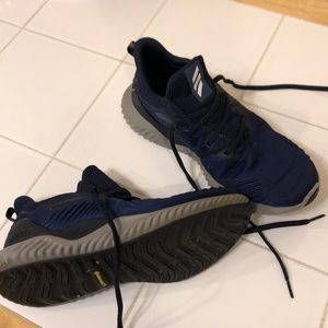 ADIDAS ALPHA BOUNCE NAVY/GREY